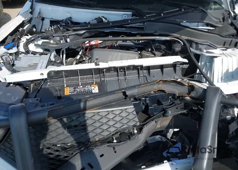 2024 Ford Police Interceptor из США, поврежденный, VIN 1FM5K8AB8RGA85670